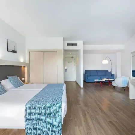 Vibra Beverly Playa Hotel 4*