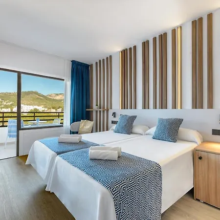 Vibra Beverly Playa Hotel 4*